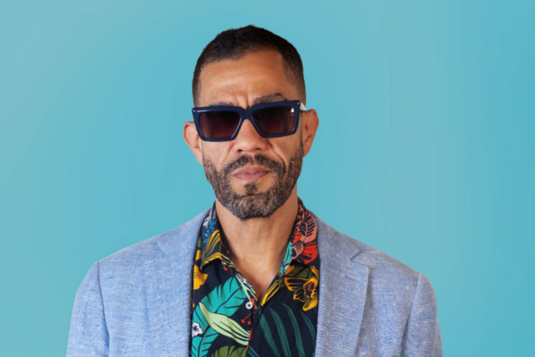 DJ Julian Smith