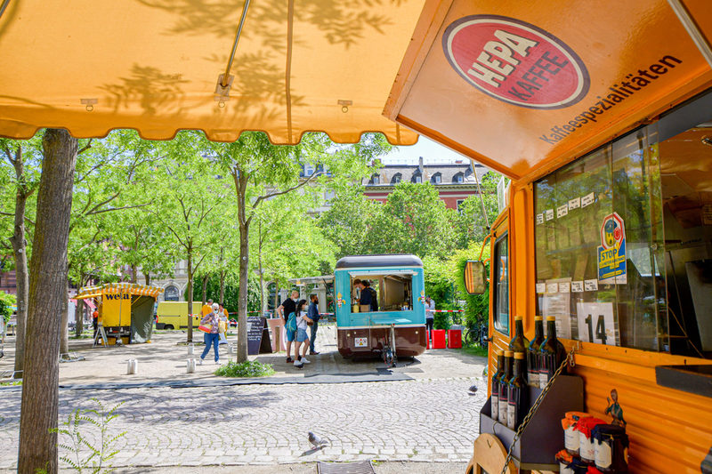 Kaffestand auf dem Wochenmarkt