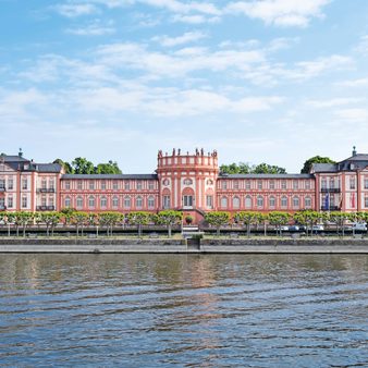 Biebricher Schloss als Schiffsaussicht