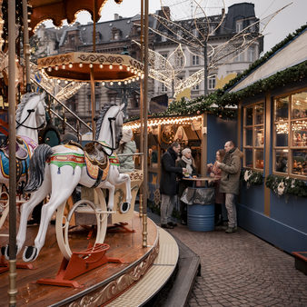 Historisches Karussell auf dem Sternschnuppenmarkt