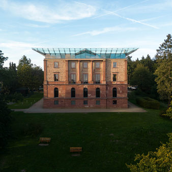 Jagdschloss Platte in der Dämmerung