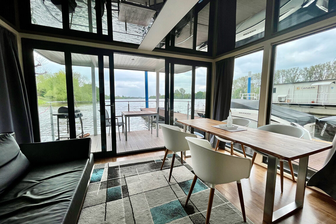 Hausboot Villa Nautica