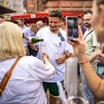 Weinwoche-Tour mit Wein-Influencer „Asktoni“