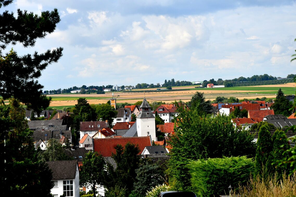 Breckenheim im Osten Wiesbadens gelegen.