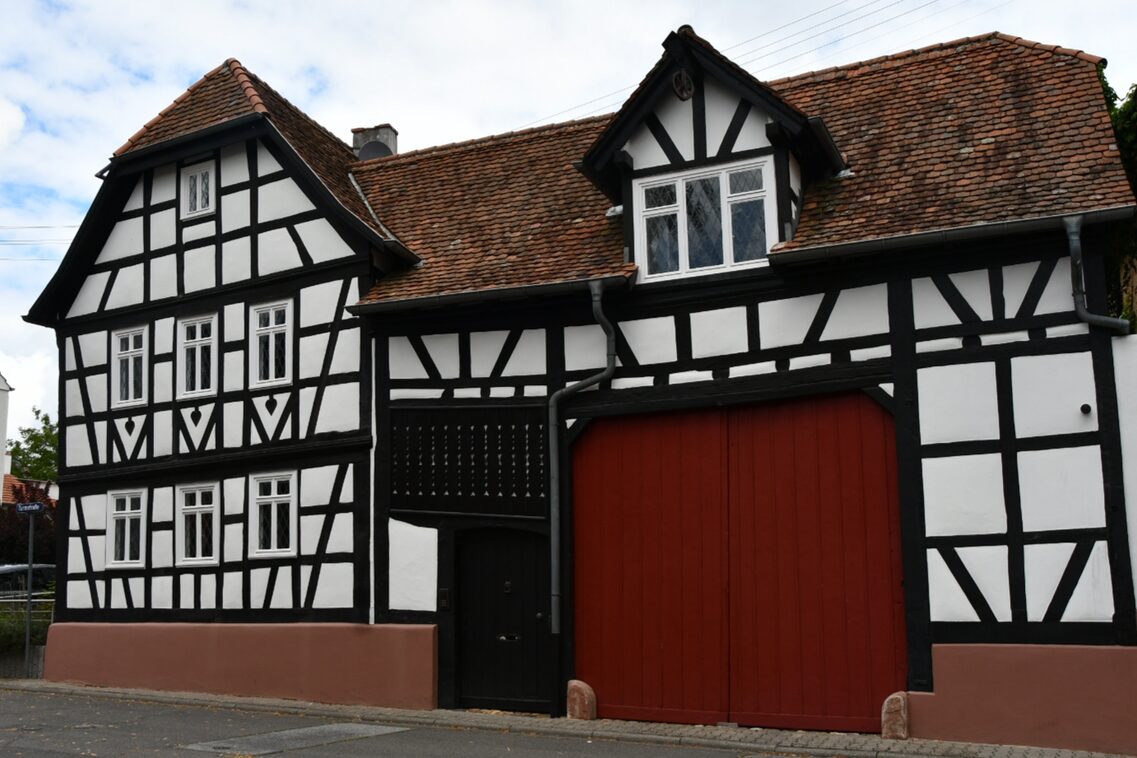 Nordenstadt mit historischem Ortskern.