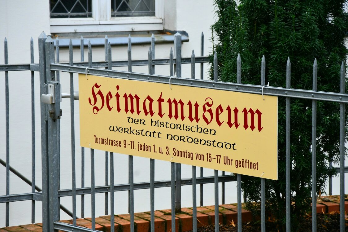 Nordenstadt mit historischem Ortskern.