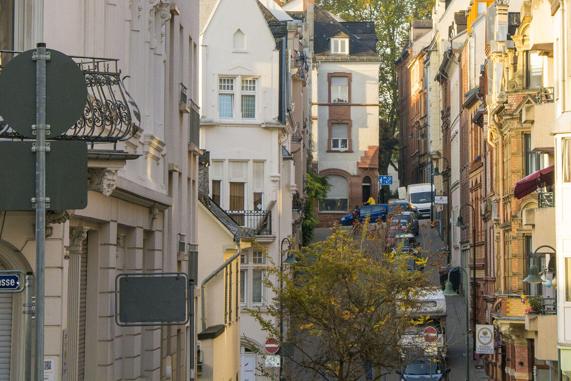 Bergkirchenviertel narrow alley