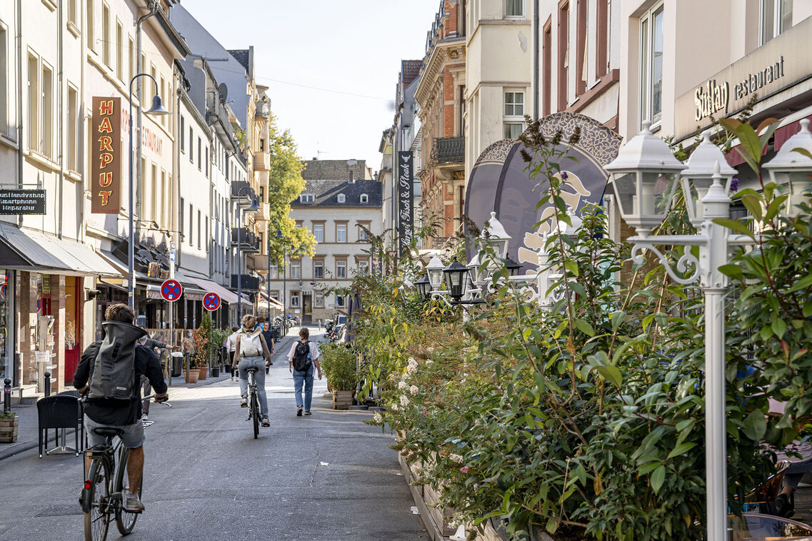 Unterwegs im Westend, Wellritzstraße