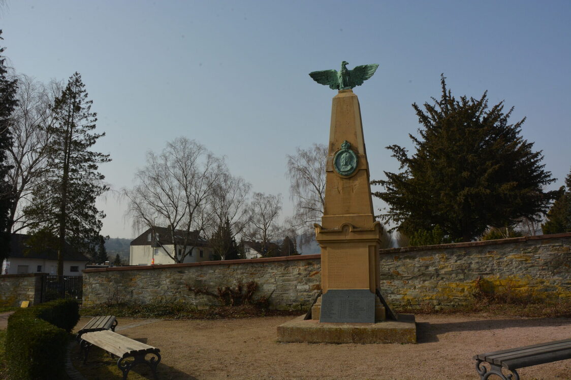 Denkmal in Wiesbaden-Auringen